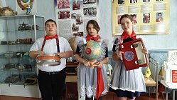 Торжественный марш пионеров