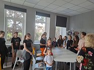 Партизан и подпольщиков почтили минутой молчания в Детском центре Алчевска