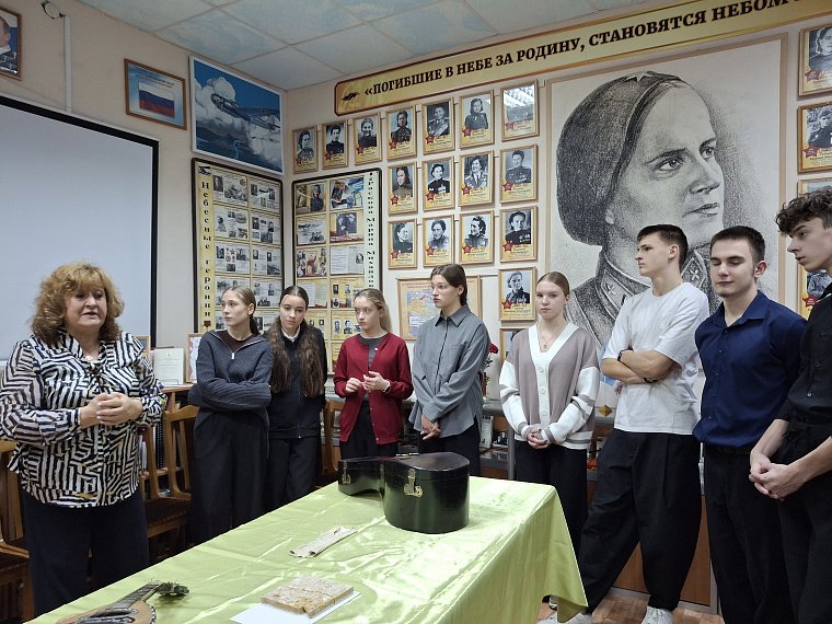 Сюрпризы 65-летнего юбилея школы и 120 –летия Школы нянь