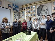 Сюрпризы 65-летнего юбилея школы и 120 –летия Школы нянь