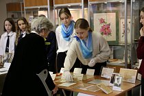 Экспресс-выставка из фондов школьных музеев Пушкинского района