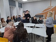 Дети Луганской и Донецкой Народных республик чтят память о подвиге Советского народа