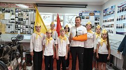 Защитник Отечества – гость родной школы