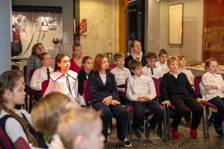 Школьники рассказали о битве за Москву