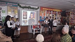 Выпускников вспомнили поименно