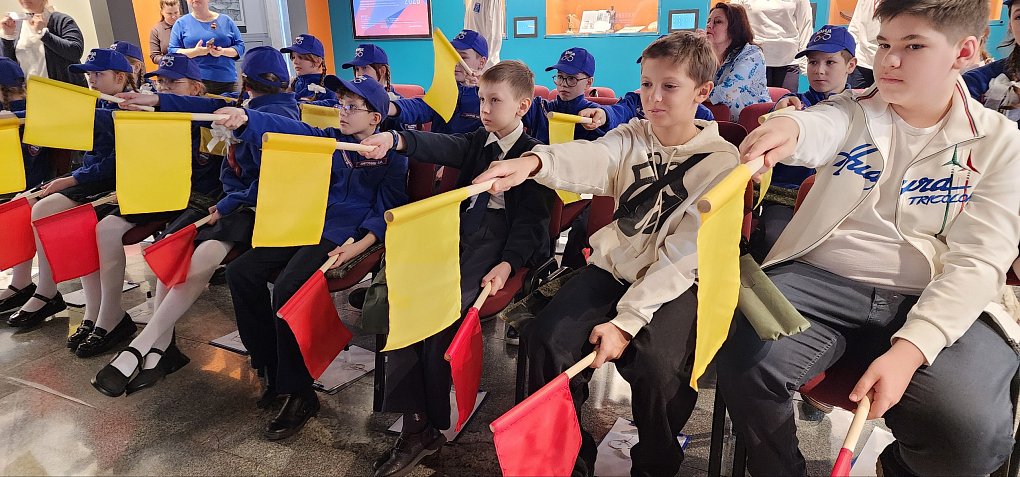 Связь времен: ЮИДовцы рассказали о подвиге предков и героях нашего времени в Музее Победы