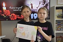 В День памяти и скорби дети присоединились к «Свече памяти» в филиалах Детского центра Музея Победы в ЛНР и ДНР