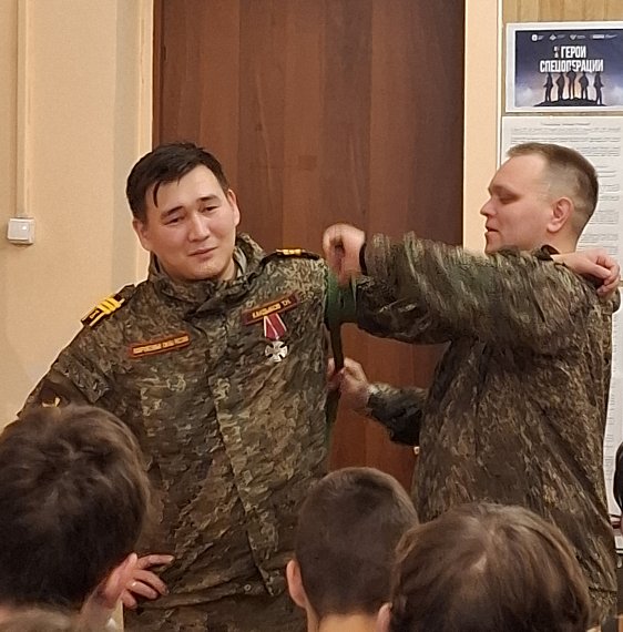 Встреча с курсантами в школьном музее